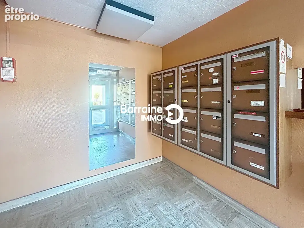 A vendre- lorient secteur merville- appartement t5 de 90 m² avec balcon -garage-ascenseur - photo 16