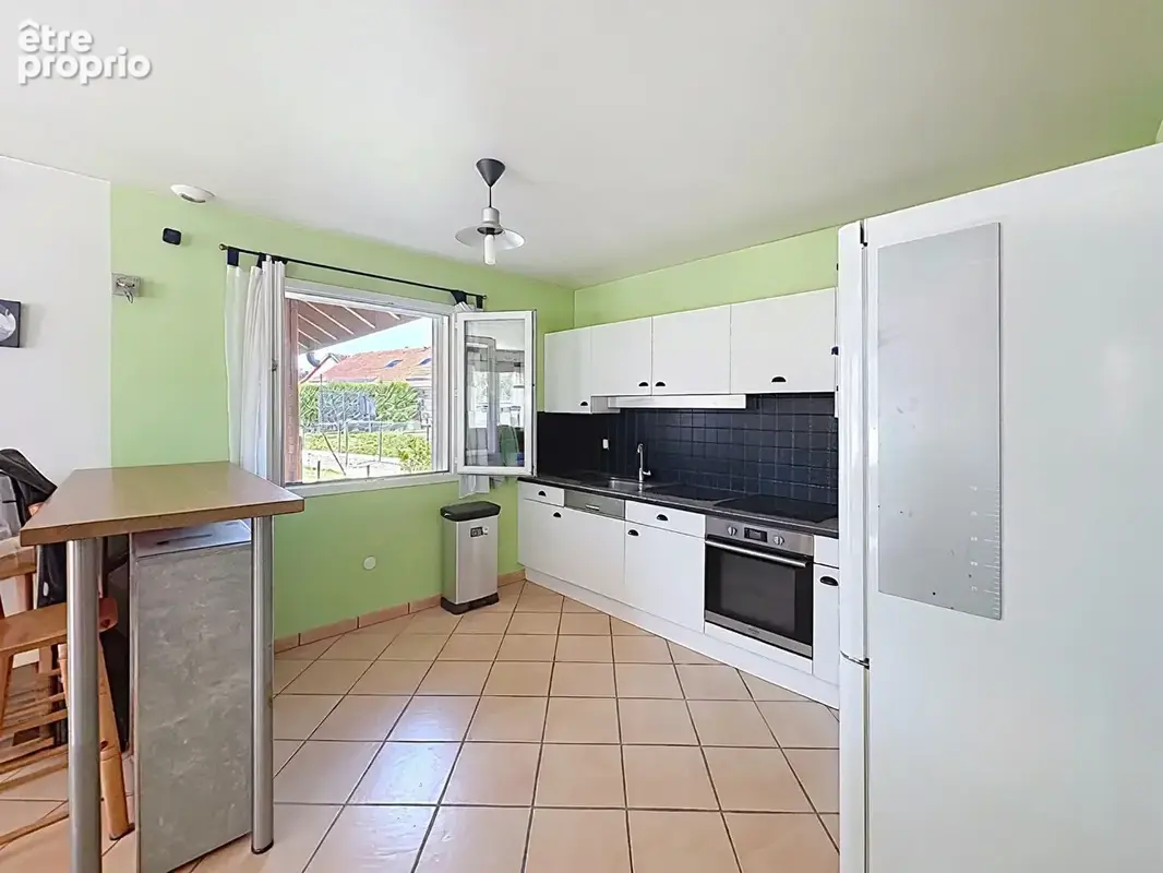 Maison Scientrier 5 pièces 89 ,40 m² habitables 122.90 m² utiles. - photo 5