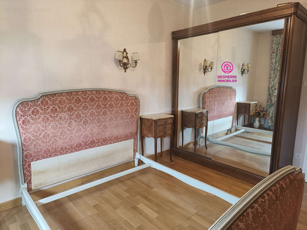 Appartement à LE PEAGE-DE-ROUSSILLON