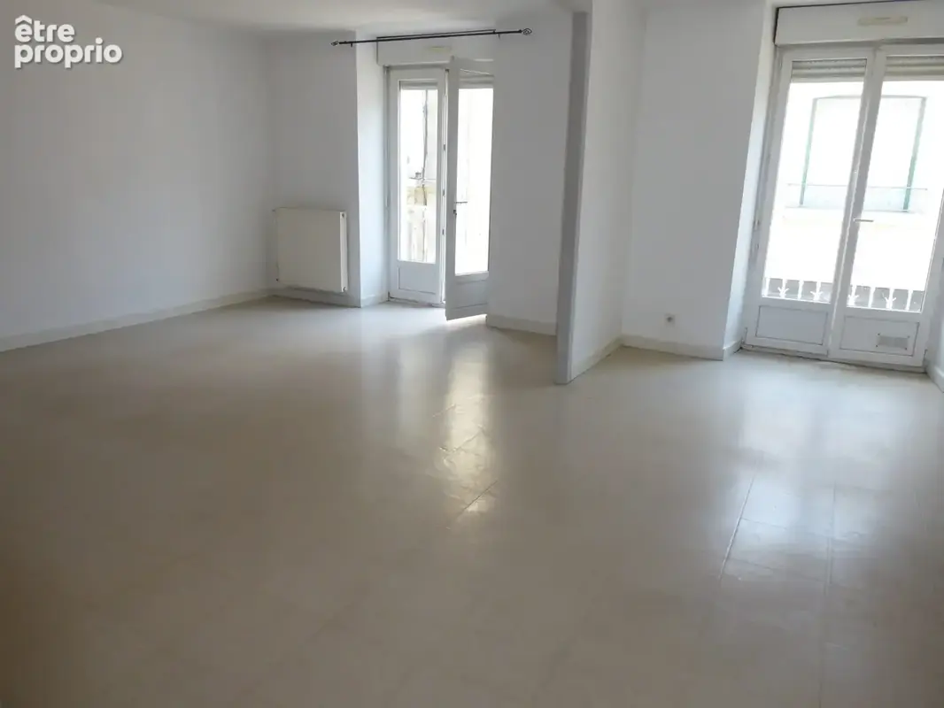 Appartement 3 pièces 81 m² à vendre à Vals-Les-Bains (07600) - photo 2