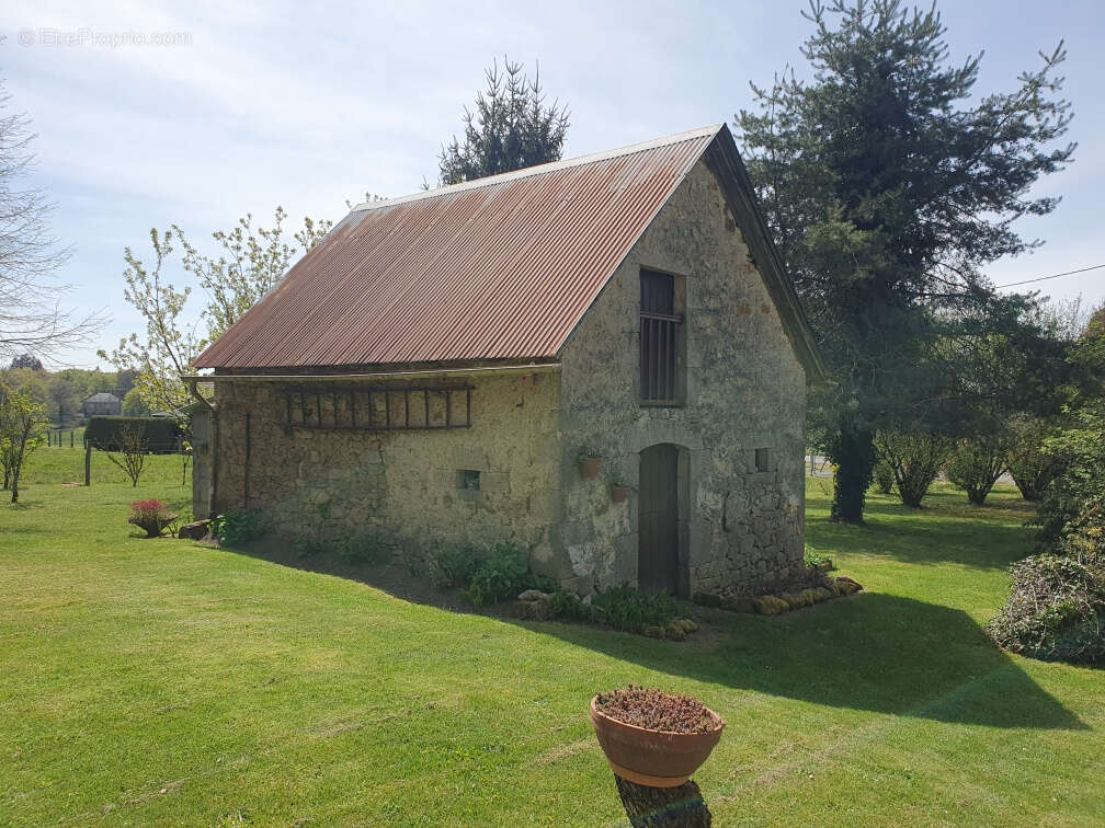 Maison à SAINT-PRIVAT