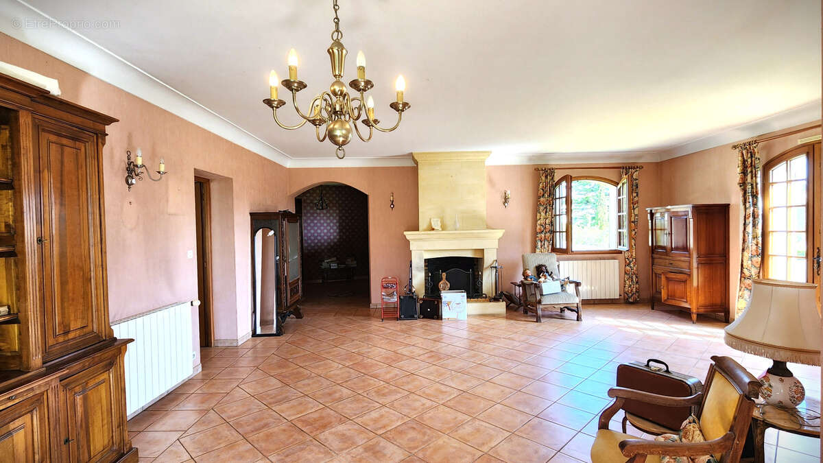 Maison à SAINT-ANDRE-DE-CUBZAC