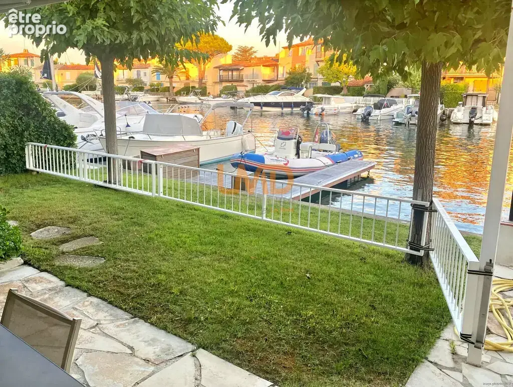 Port Grimaud 2 - Maison 225m2 - 12 Pièces - 3 Postes d'amarrage - photo 5