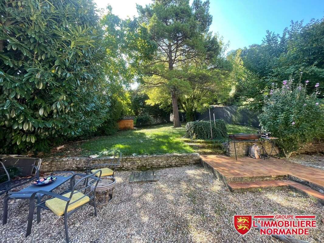 Maison à PACY-SUR-EURE