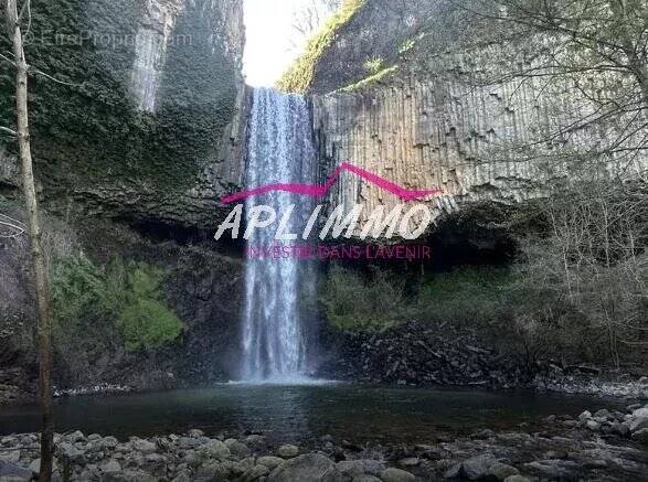 Maison à MONTPEZAT-SOUS-BAUZON