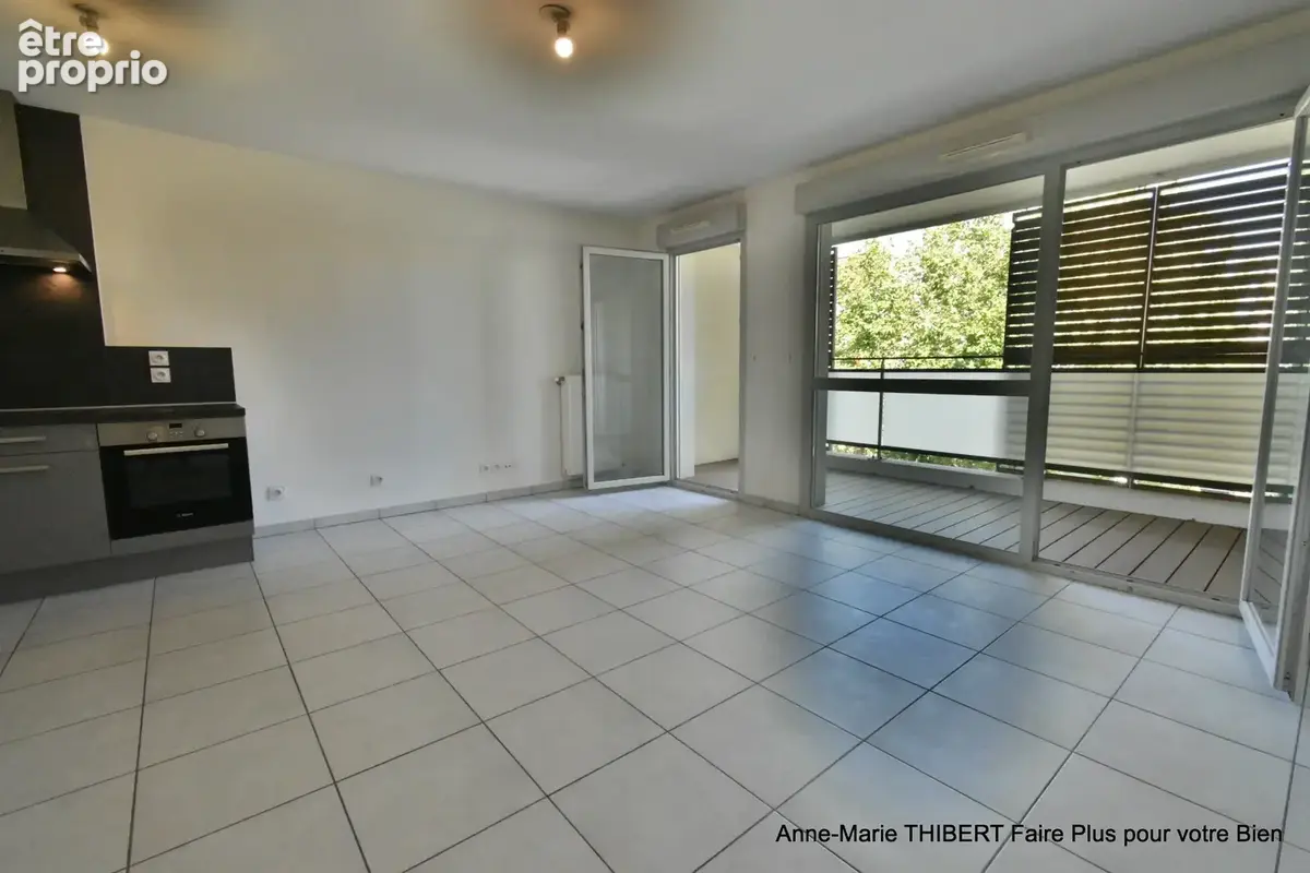 Appartement à vendre 3 pièces LYON 8EME ARRONDISSEMENT (69) avec grand garage - photo 5