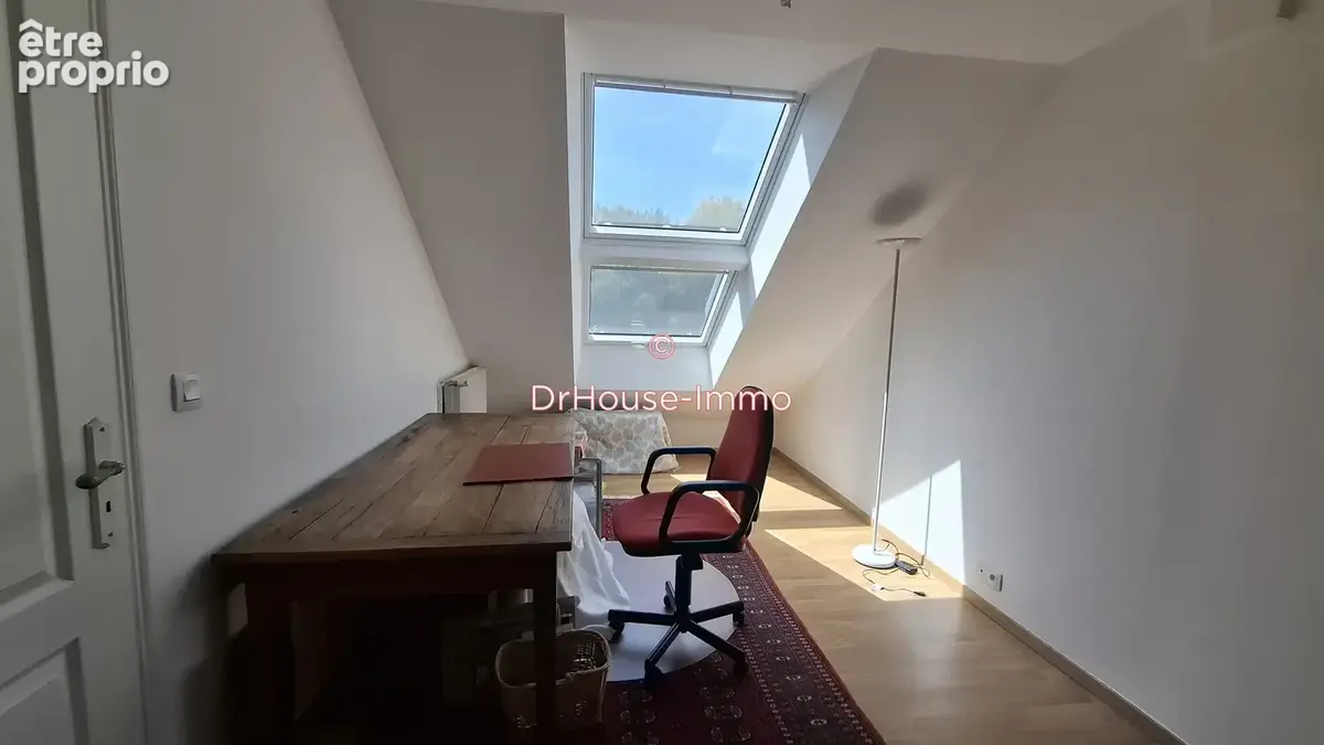 Maison 120 m² à Saint-Arnoult-En-Yvelines  - photo 3