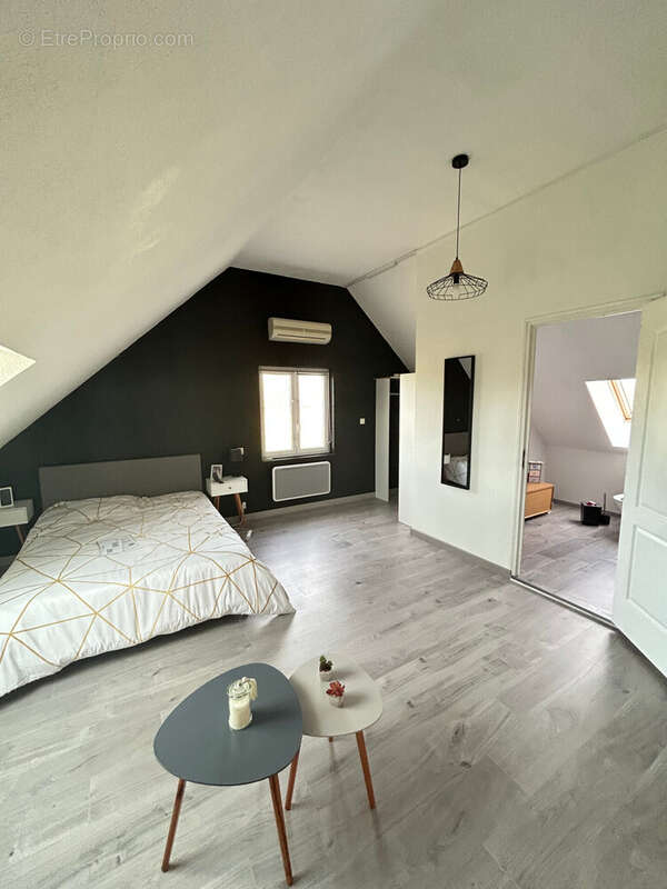 Maison à SERRIGNY-EN-BRESSE