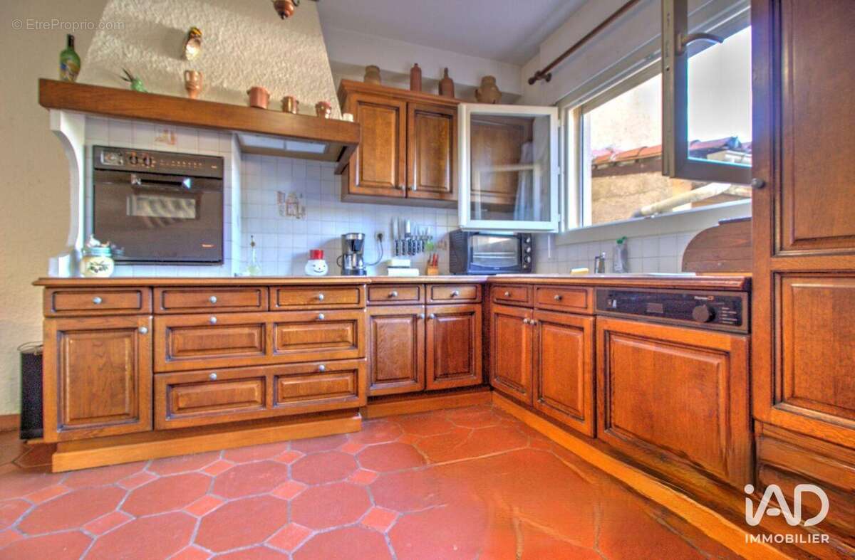 Maison 143 m² à Amelie-Les-Bains-Palalda  - photo 7