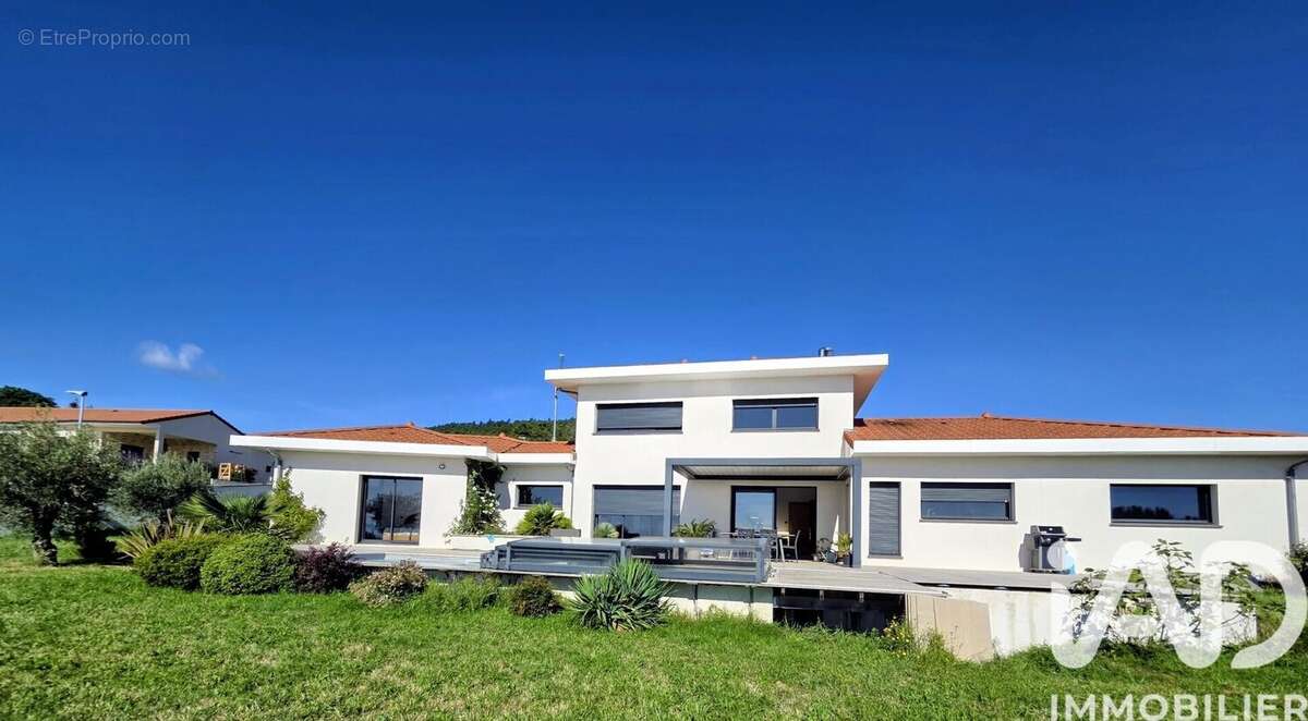 Photo 2 - Maison à SAINT-CLAIR