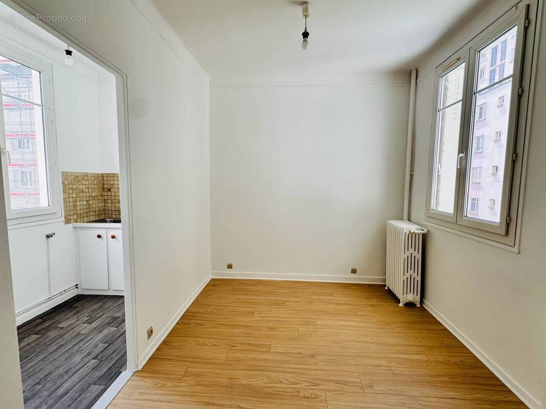 Appartement à MONTROUGE