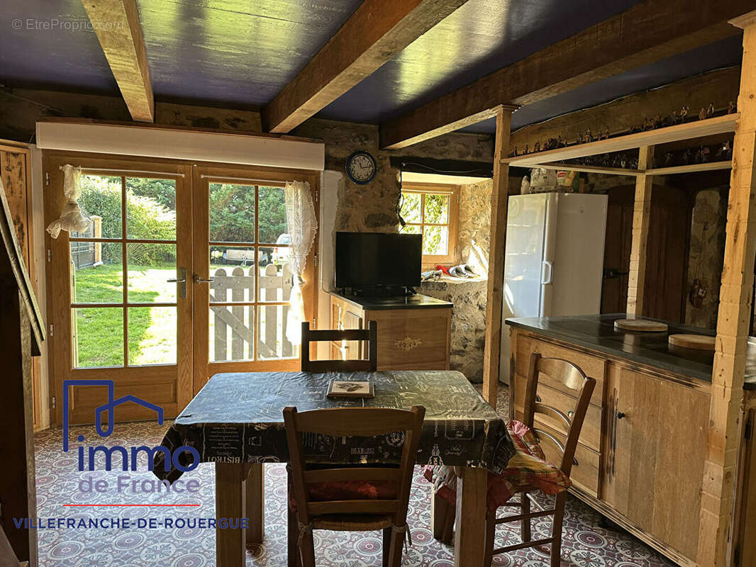 Maison à RIEUPEYROUX