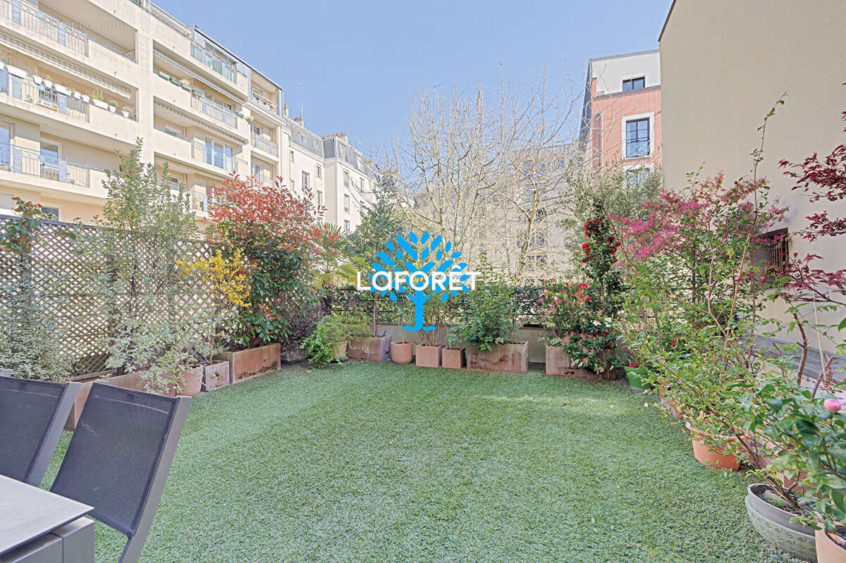 Appartement à PUTEAUX