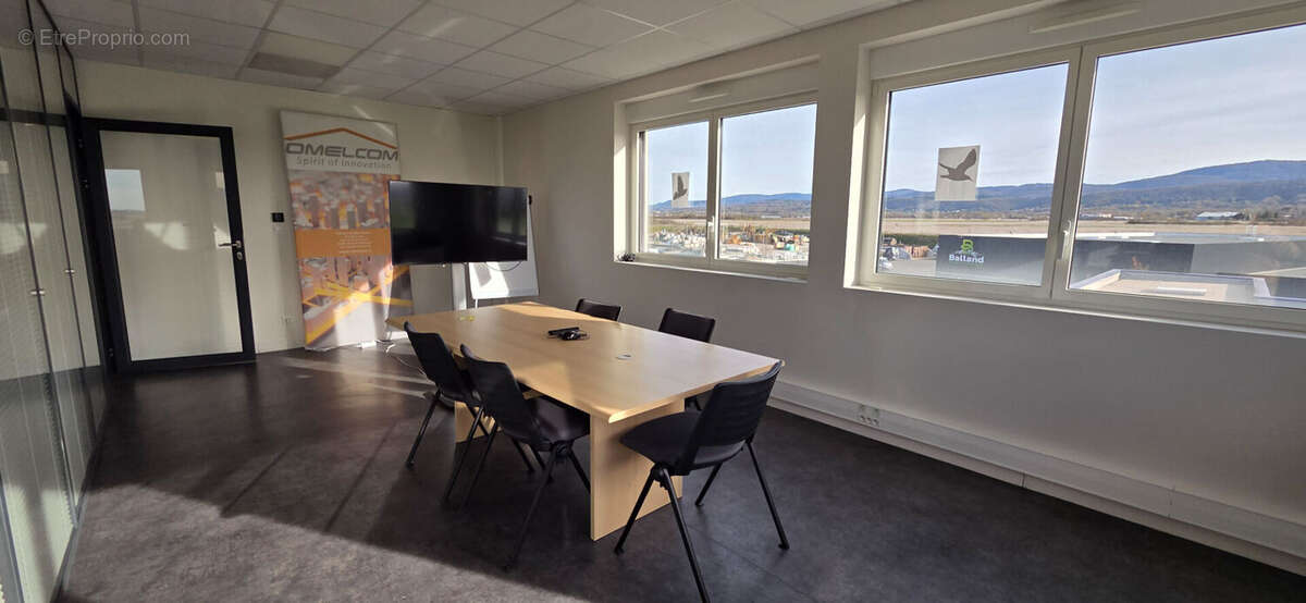 Bureaux 121m² à château-gaillard - photo 5