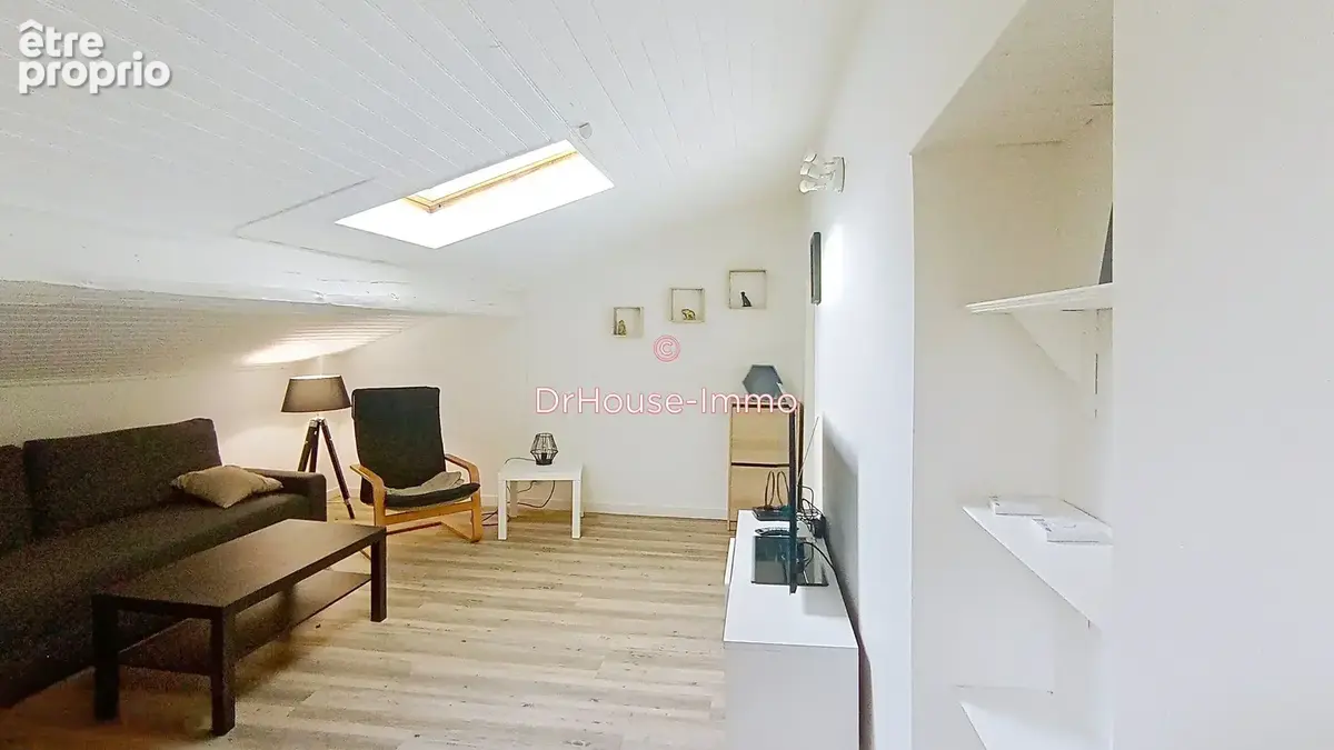 Appartement 24 m² à Saint-Etienne  - photo 20