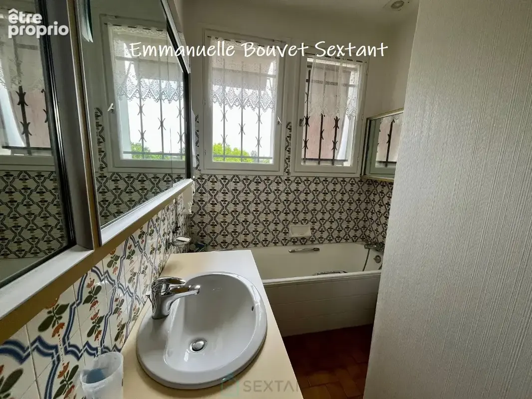 BERGERAC centre-ville, 4 chambres, 2 sdb, bureau, double-garage, jardin clos, piscine, sous-sol - photo 12