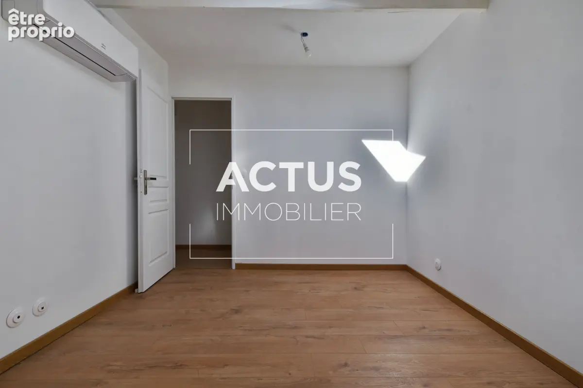 Maison 117 m² à Eyragues  - photo 5