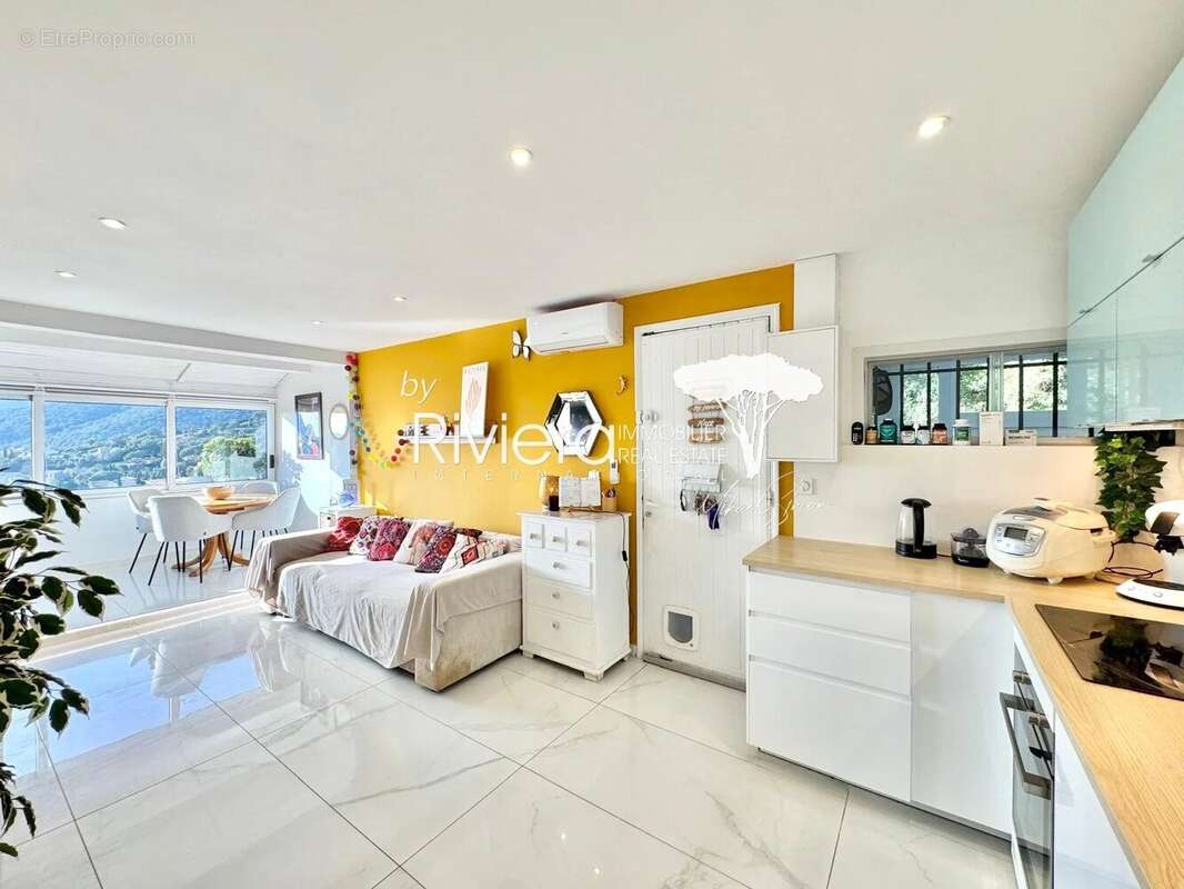 Appartement à LA CROIX-VALMER