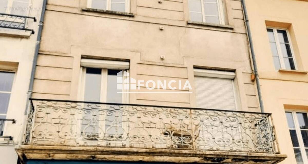 Appartement à FONTAINEBLEAU