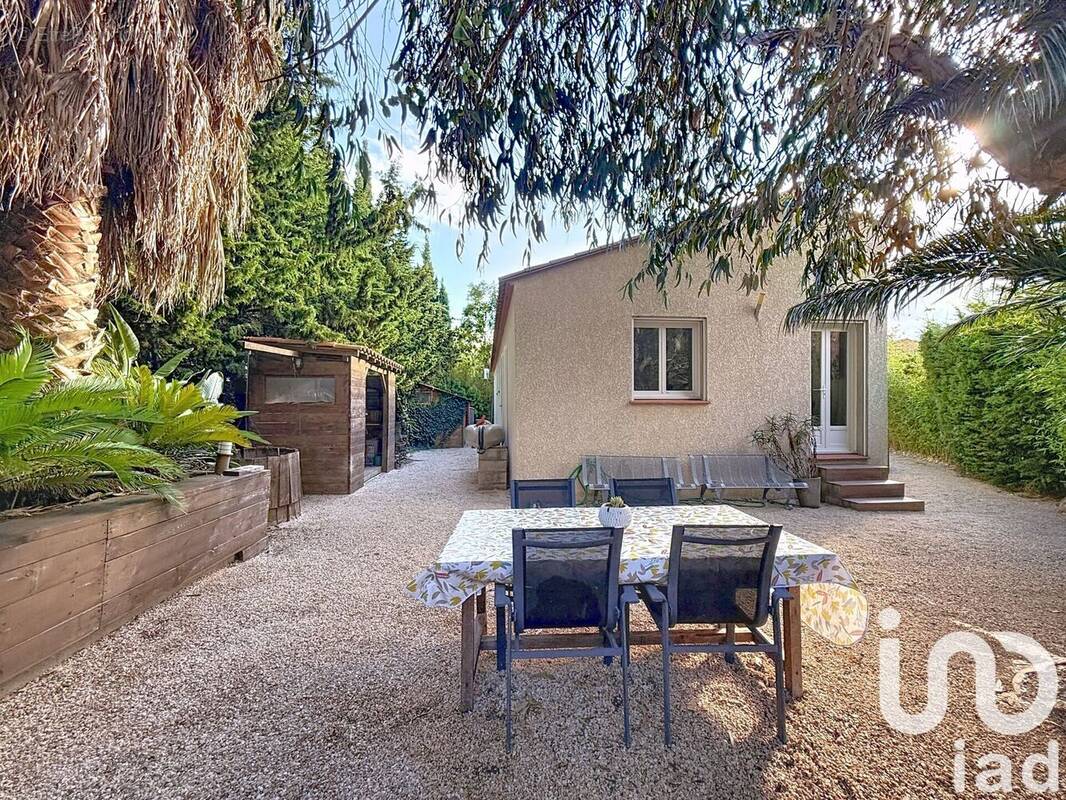 Photo 1 - Maison à SAINT-LAURENT-DE-LA-SALANQUE