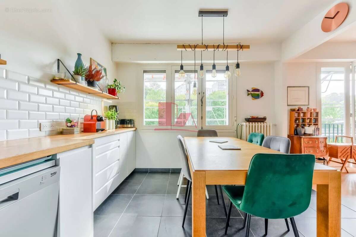 Appartement à ISSY-LES-MOULINEAUX