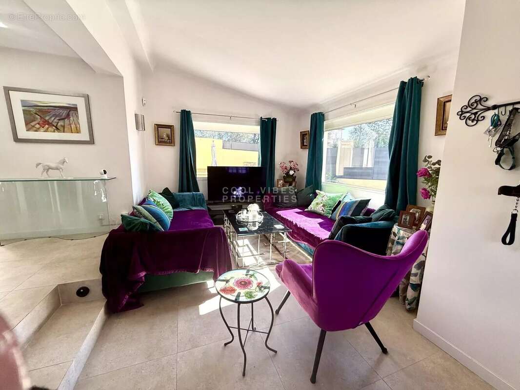 Maison à MOUANS-SARTOUX