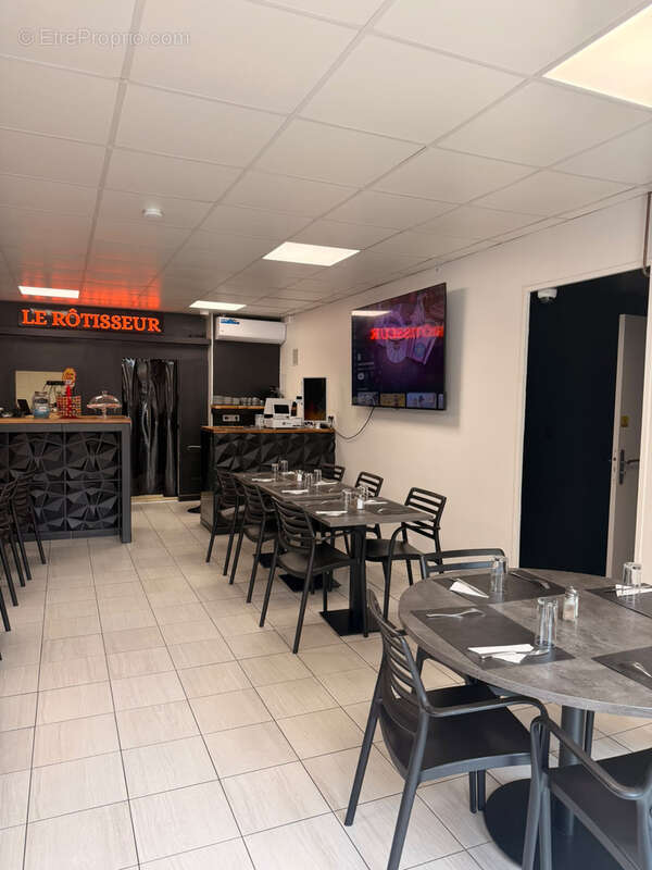En exclusivite fond de commerce restaurant rotisserie 95 m2 a puget sur argens - photo 3
