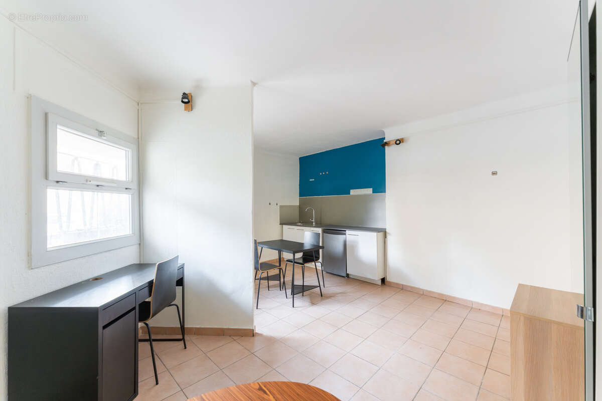 Appartement à MARSEILLE-8E