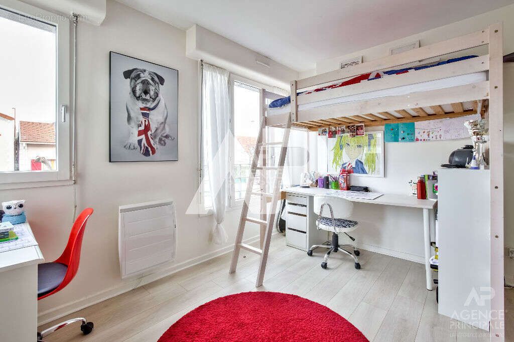 Appartement Rueil Malmaison 4 pièce(s) 95 m2 - photo 9