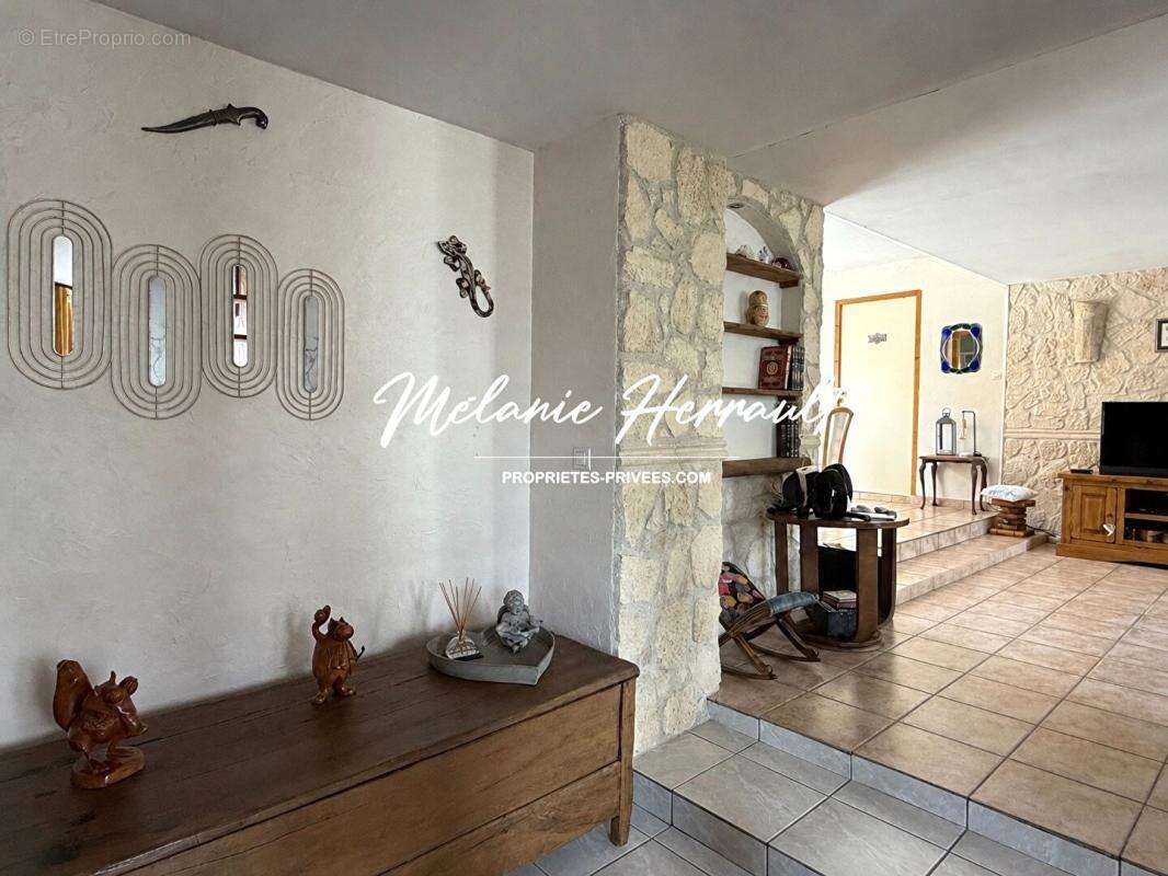 Maison à BRETTE-LES-PINS