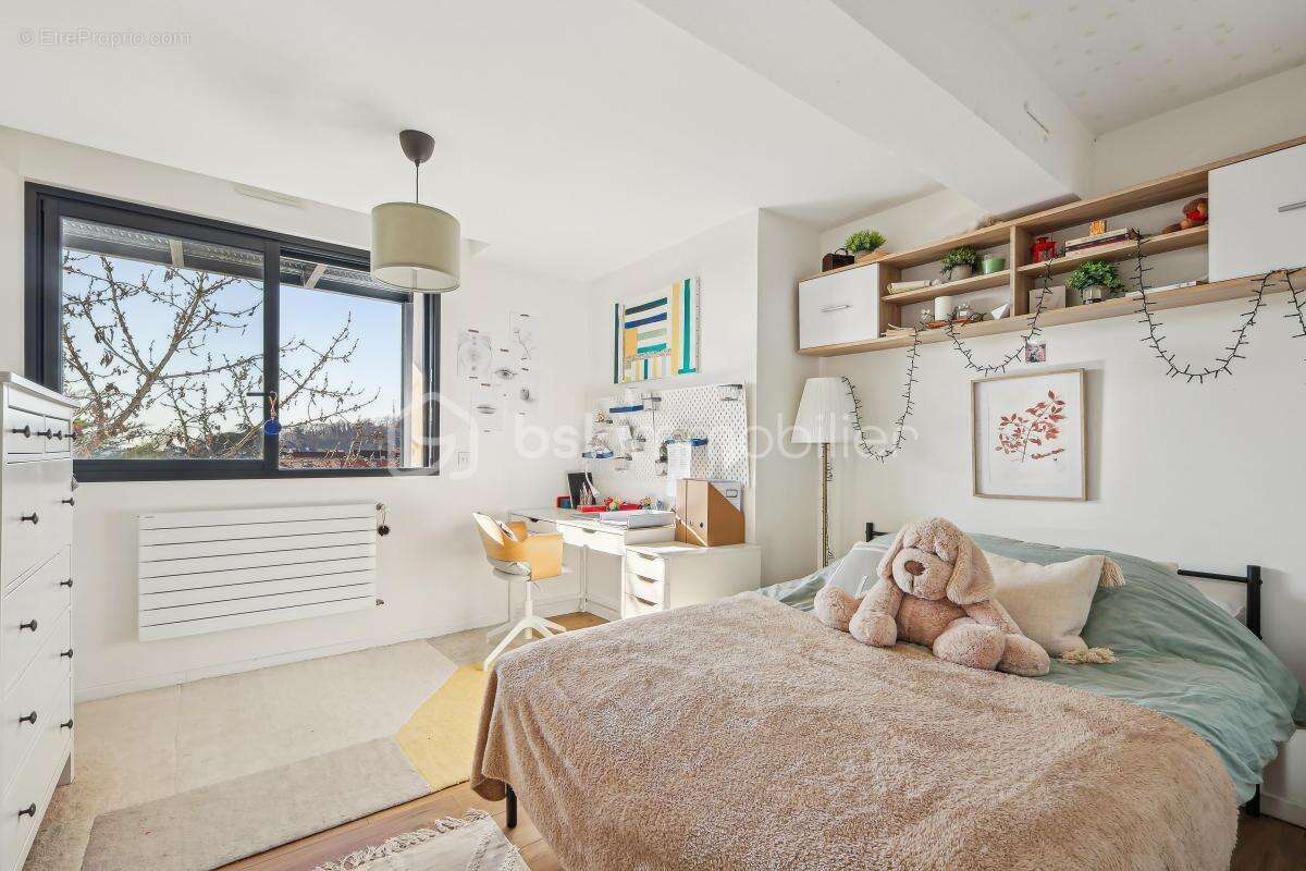 Maison à LE PLESSIS-ROBINSON