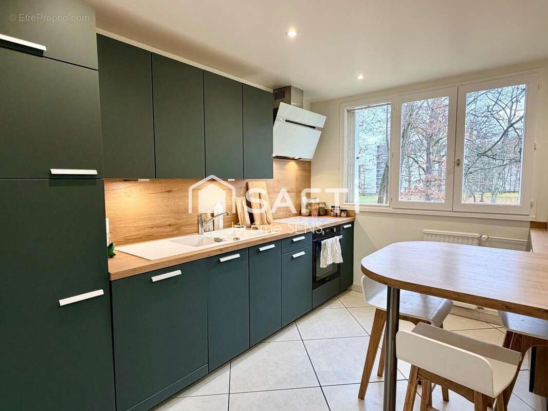 Photo 4 - Appartement à VERNEUIL-SUR-SEINE