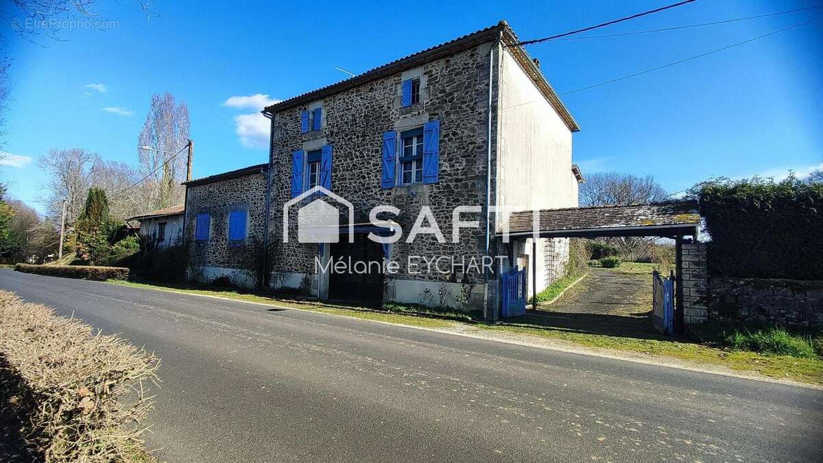 Photo 2 - Maison à ECURAS