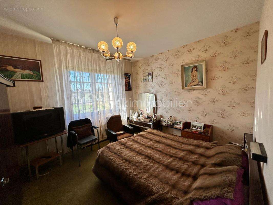 Maison à LA LANDE-DE-FRONSAC