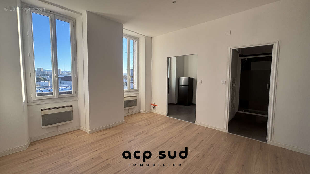 Appartement à MARSEILLE-15E