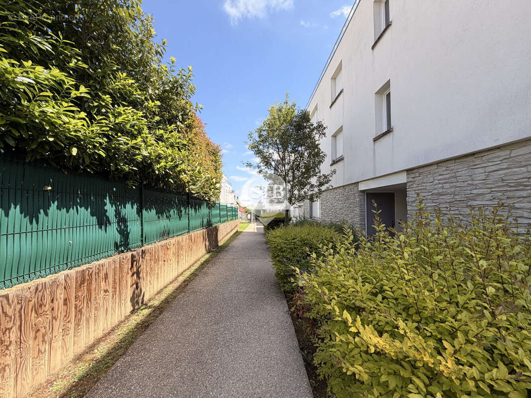 Appartement à LA VILLE-DU-BOIS