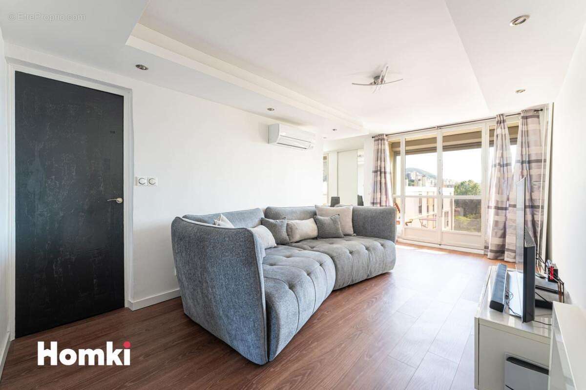 Appartement à MARSEILLE-10E