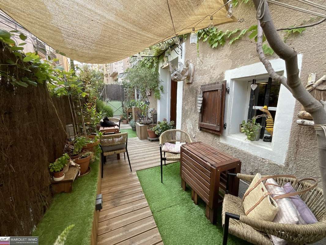 Maison à CASTELNAU-DE-GUERS