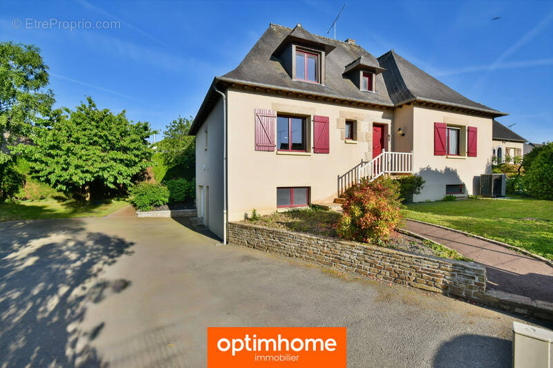 Maison à LE THEIL-DE-BRETAGNE