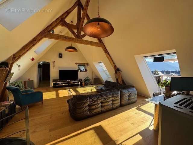 Appartement à LA MURE