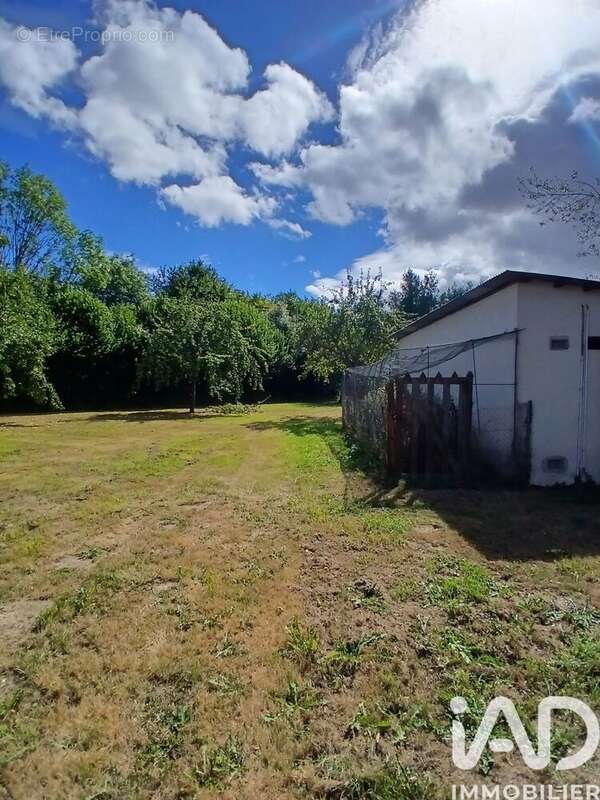 Photo 6 - Terrain à SAINT-MARTIN-SAINT-FIRMIN