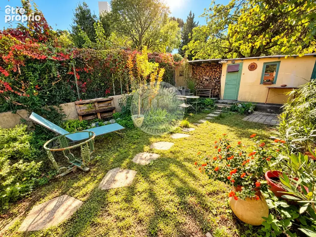 La panouse : bien atypique, esprit maison, avec terrasse et jardin privatif - photo 15