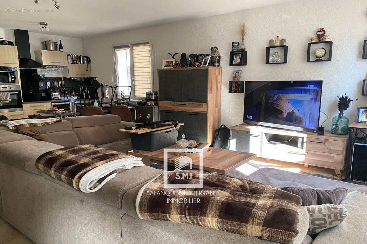 Appartement à TORREILLES