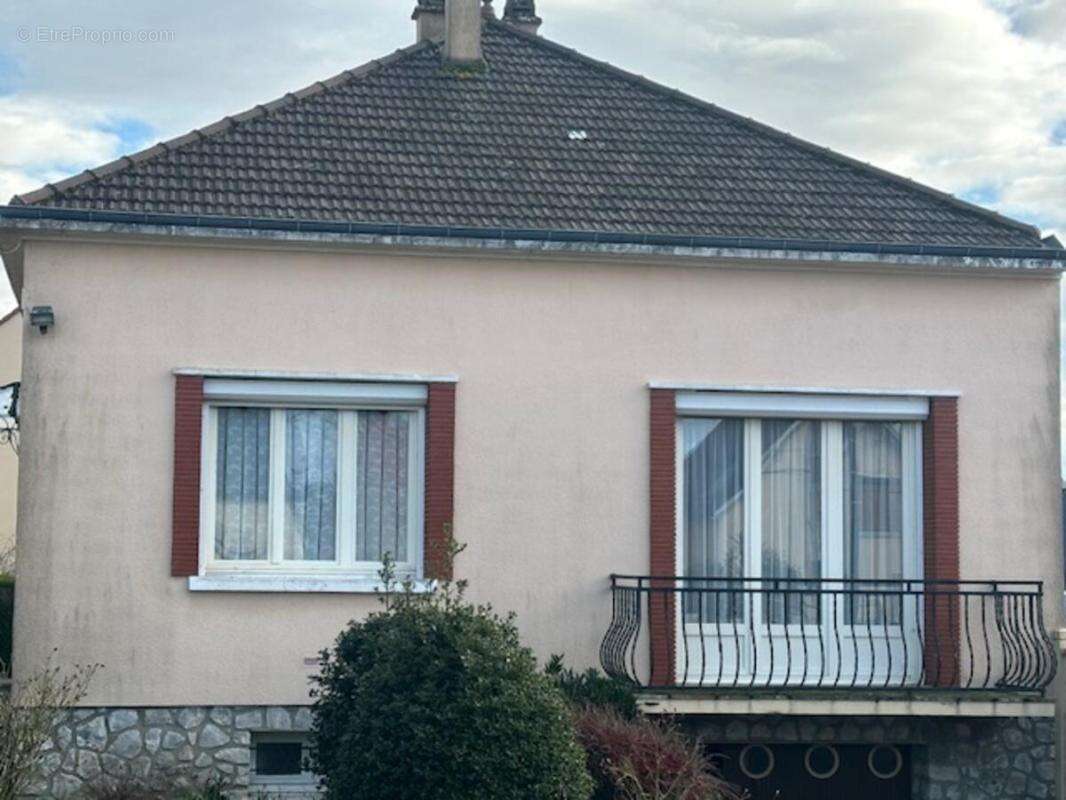 Maison à VOVES