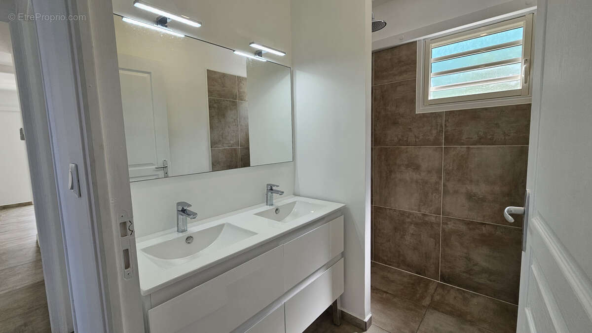 Maison à BOUILLANTE