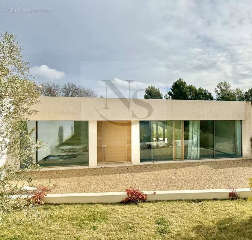 Maison à AIX-EN-PROVENCE