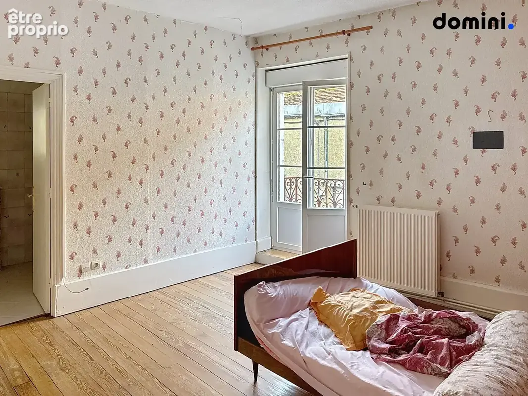 Appartement 354 m² à vendre à Montcenis (71710) - photo 7