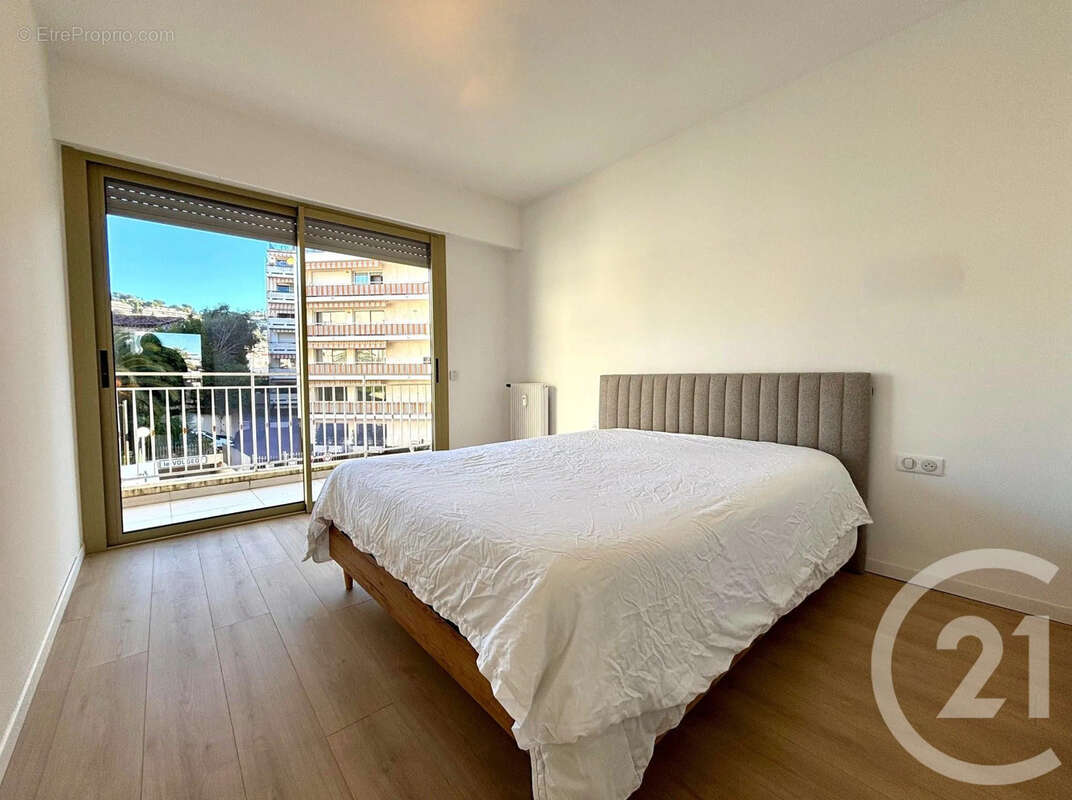Appartement à LE CANNET