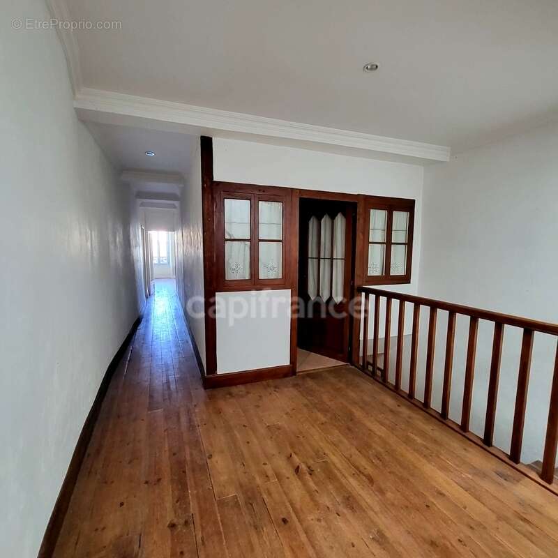 Appartement à SAINT-CLAR