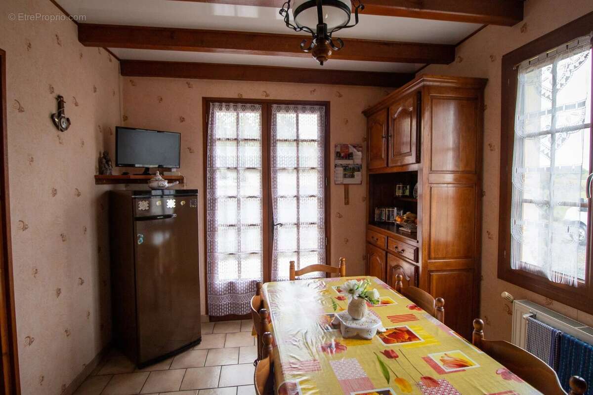 Maison à GARDES-LE-PONTAROUX